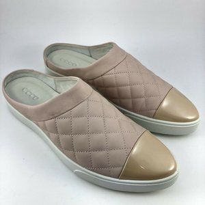 ECCO Women's Gillian Quilted Slide Mule Leather
